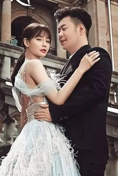 娱乐吃瓜君杜海涛沈梦辰,娱乐圈的甜蜜搭档,揭秘他们的爱情故事